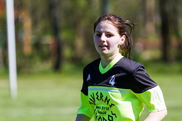 Bild 199 - Frauen SV Frisia 03 Risum Lindholm - Heider SV : Ergebnis: 8:0